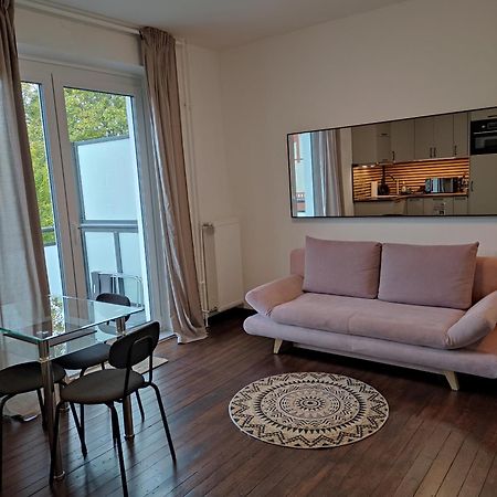 Easy And Cozy Apartment Duisburg Exterior photo